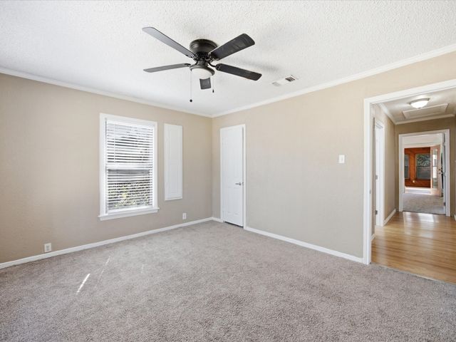 7905 Ella Young Drive, Lakeside, TX 76135