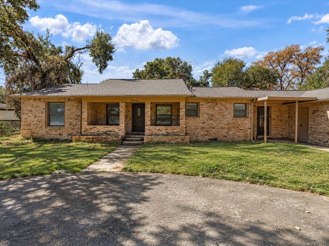 7905 Ella Young Drive, Lakeside, TX 76135