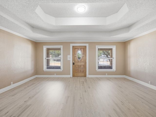 7905 Ella Young Drive, Lakeside, TX 76135