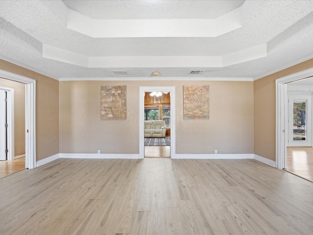 7905 Ella Young Drive, Lakeside, TX 76135