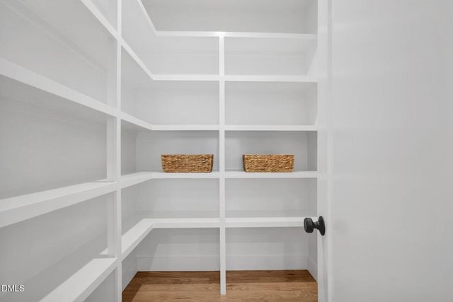 201 E Winmore Avenue, Chapel Hill, NC 27516