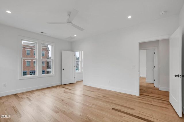 201 E Winmore Avenue, Chapel Hill, NC 27516