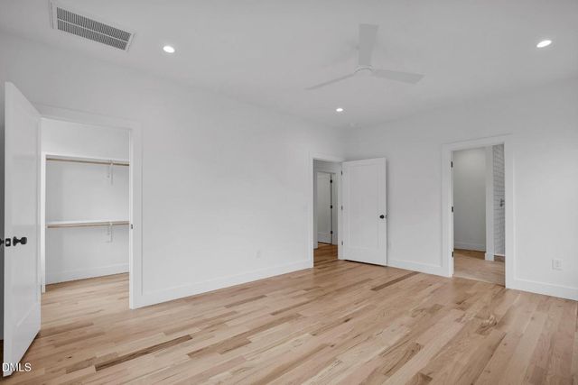 201 E Winmore Avenue, Chapel Hill, NC 27516