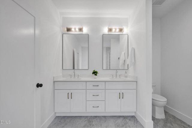 201 E Winmore Avenue, Chapel Hill, NC 27516