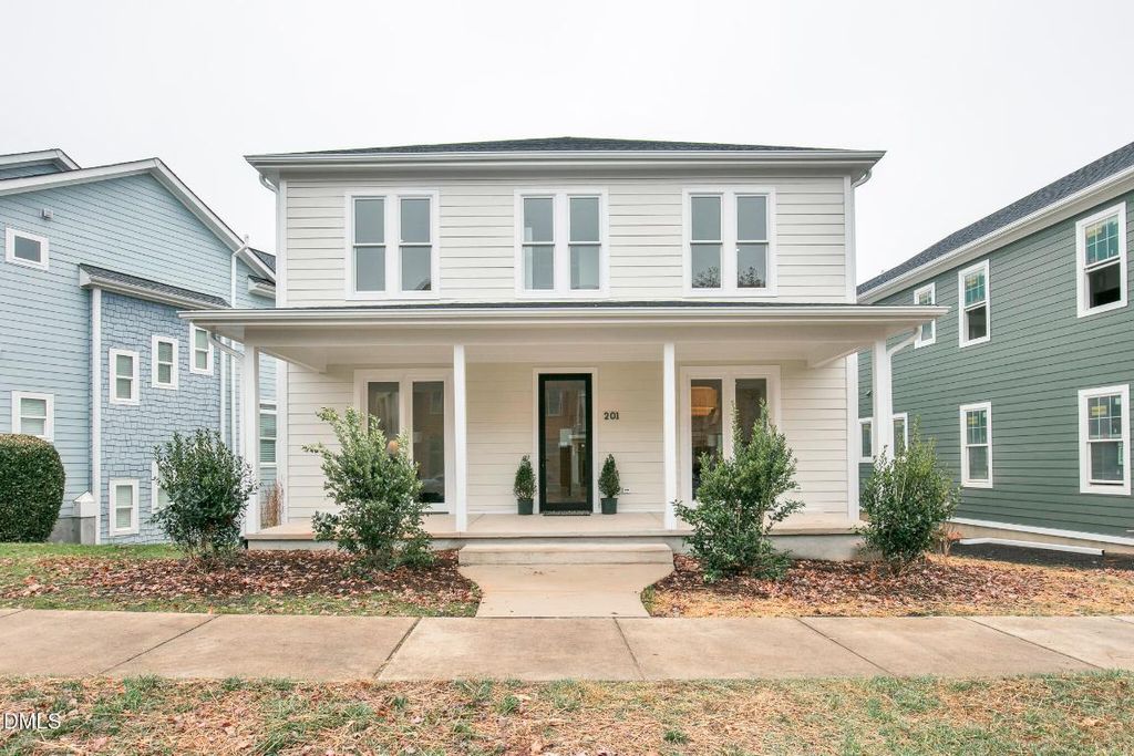 201 E Winmore Avenue, Chapel Hill, NC 27516