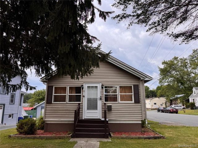 109 Lake Avenue, Middletown, NY 10940