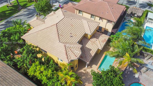 6049 SW 165th Avenue, Miami, FL 33193