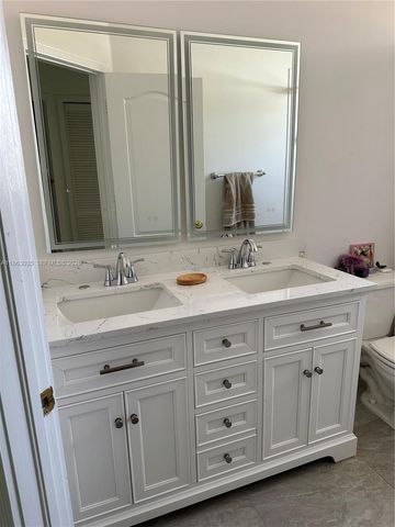 6049 SW 165th Avenue, Miami, FL 33193