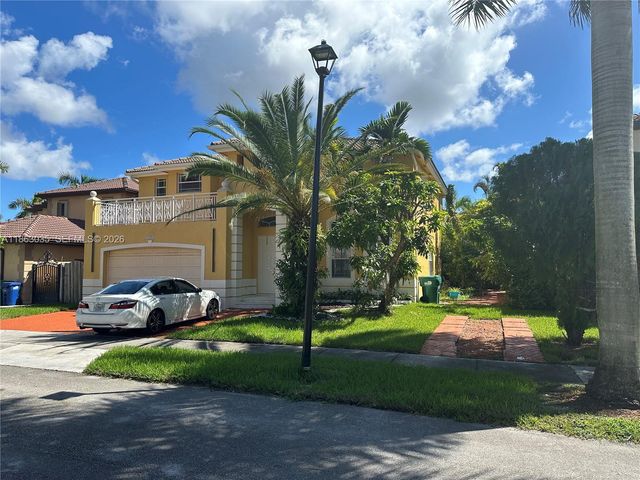 6049 SW 165th Avenue, Miami, FL 33193