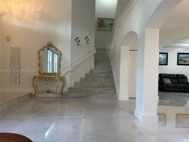 6049 SW 165th Avenue, Miami, FL 33193
