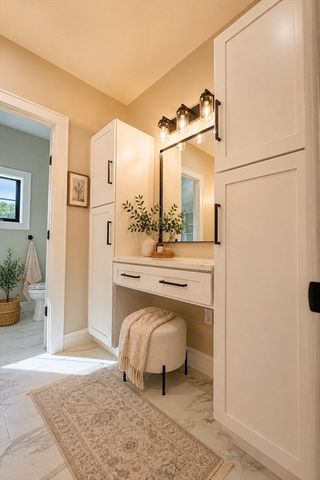 65 Marvel St, Swansea, MA 02777