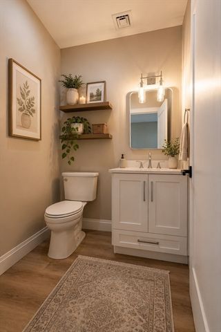 65 Marvel St, Swansea, MA 02777