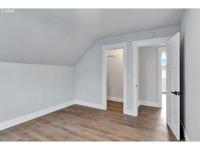 15 Ne 80TH Ave, Portland, OR 97213