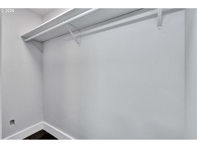 15 Ne 80TH Ave, Portland, OR 97213