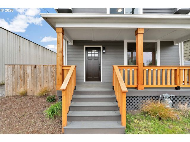 15 Ne 80TH Ave, Portland, OR 97213