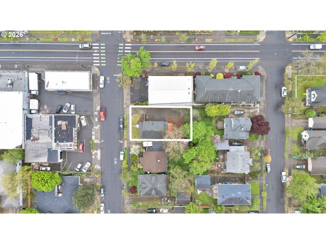 15 Ne 80TH Ave, Portland, OR 97213