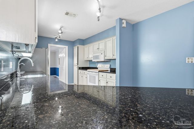 4159 Eastview Pl, Gulf Breeze, FL 32563