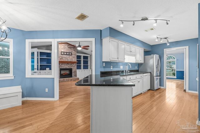 4159 Eastview Pl, Gulf Breeze, FL 32563