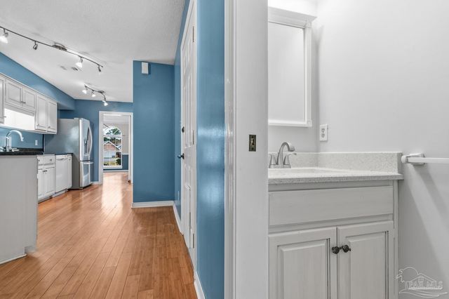 4159 Eastview Pl, Gulf Breeze, FL 32563