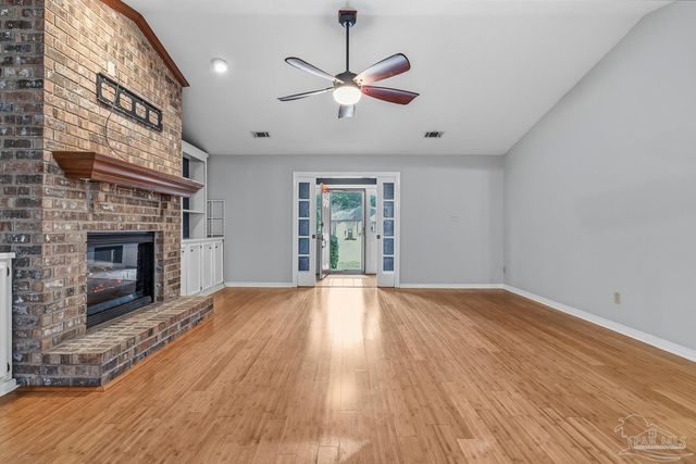 4159 Eastview Pl, Gulf Breeze, FL 32563