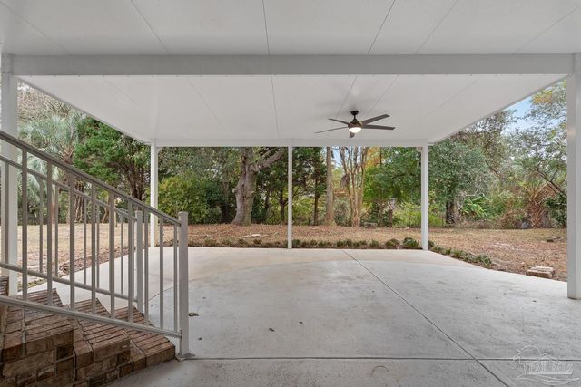 4159 Eastview Pl, Gulf Breeze, FL 32563