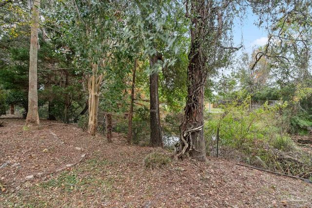 4159 Eastview Pl, Gulf Breeze, FL 32563