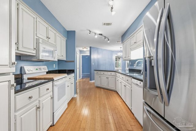 4159 Eastview Pl, Gulf Breeze, FL 32563