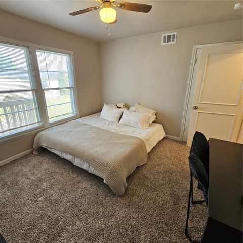 802 Brown Trail, Bedford, TX 76022