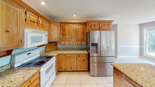 8011 Highway 58, Harrison, TN 37341