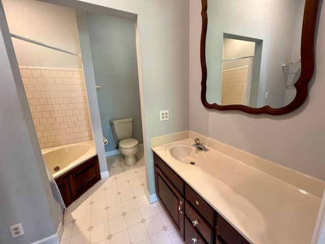 8011 Highway 58, Harrison, TN 37341