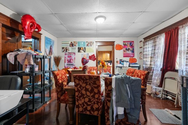 1323 17TH Street, Rock Island, IL 61201