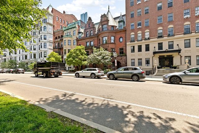 178 Commonwealth Ave 8, Boston, MA 02116