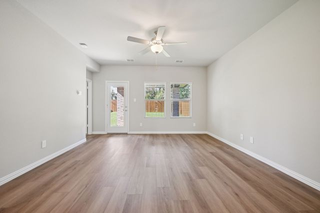 3610 Bridgeport Drive, Farmersville, TX 75442