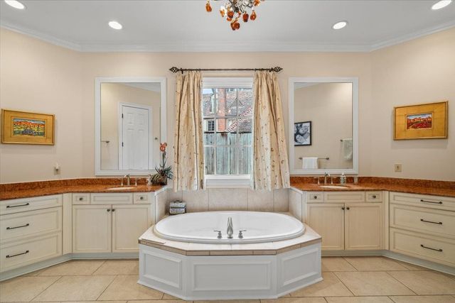 217 W GOODWYN ST, Memphis, TN 38111