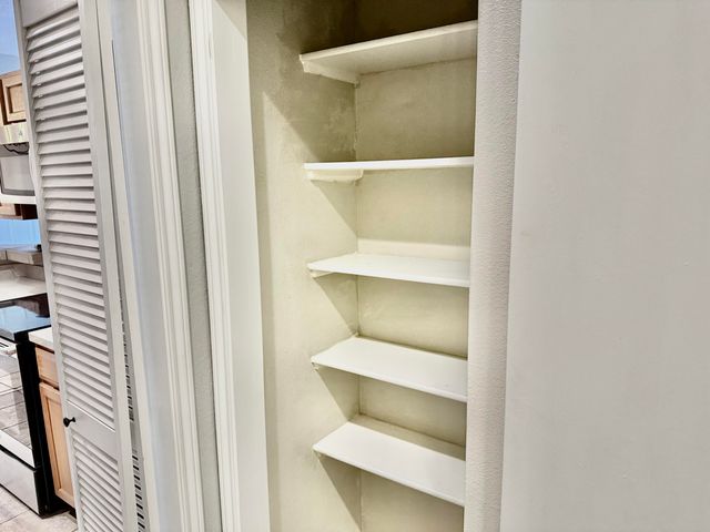 5102 80th Street, APT 213, Lubbock, TX 79424