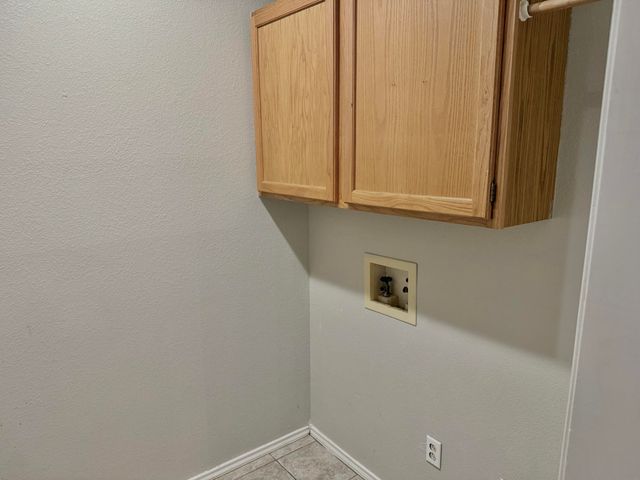 5102 80th Street, APT 213, Lubbock, TX 79424