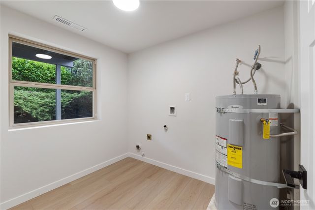 8902 45th Street W, University Place, WA 98466