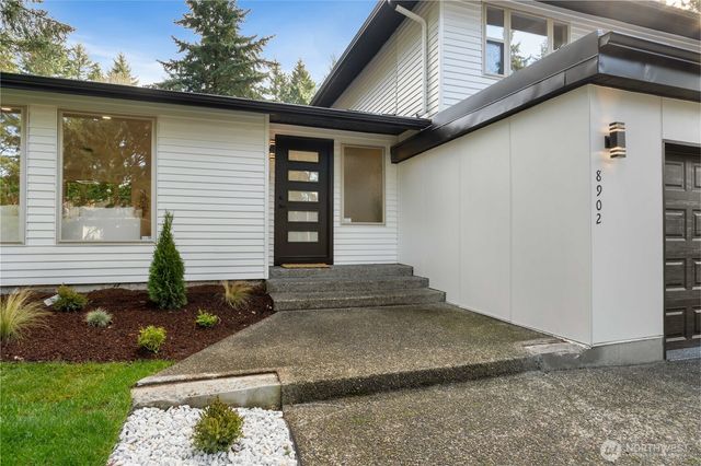 8902 45th Street W, University Place, WA 98466