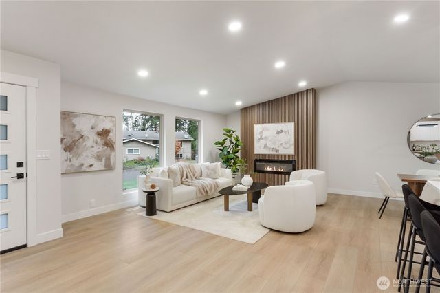 8902 45th Street W, University Place, WA 98466