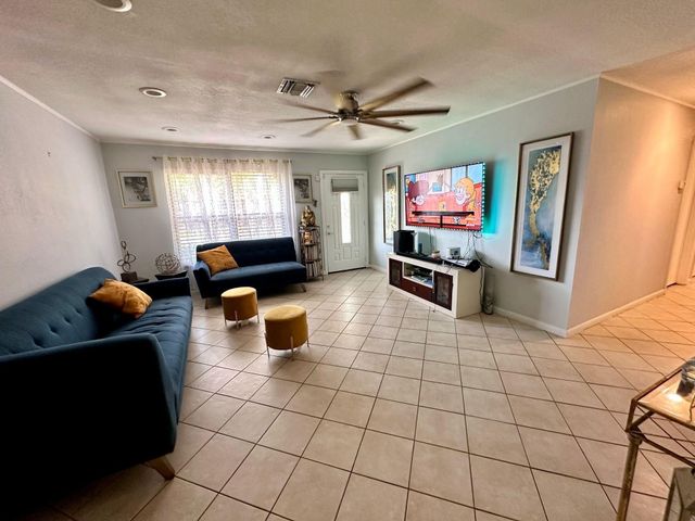 3390 Artesian Drive, Lake Worth, FL 33462
