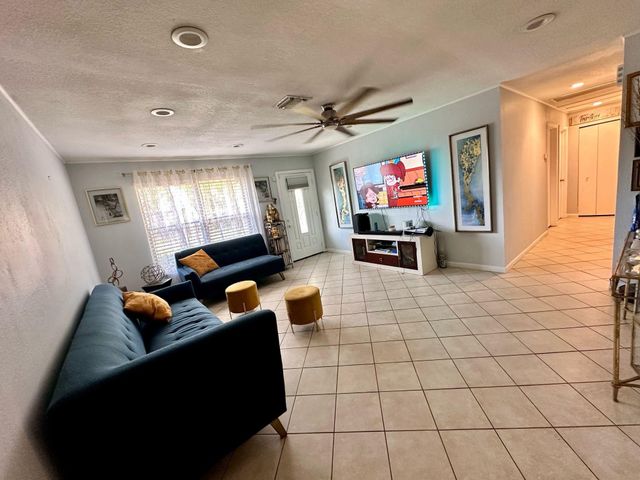3390 Artesian Drive, Lake Worth, FL 33462