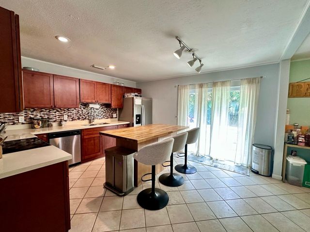 3390 Artesian Drive, Lake Worth, FL 33462