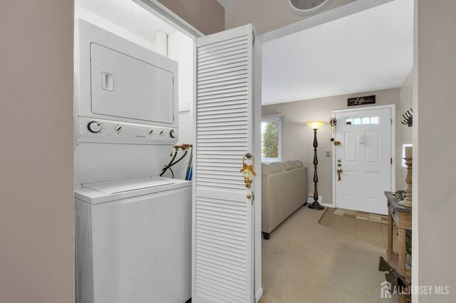 641 Cricket Lane, Woodbridge Proper, NJ 07208