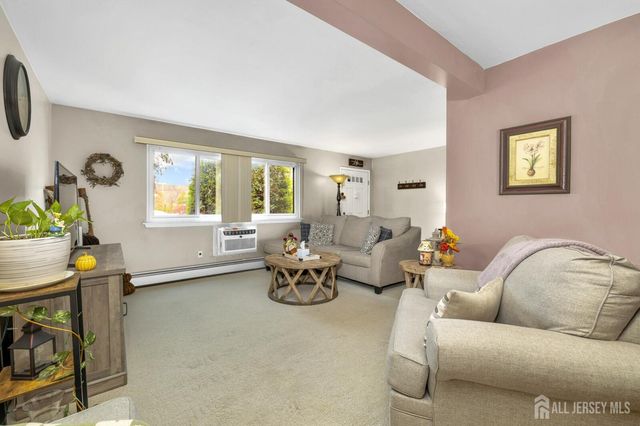 641 Cricket Lane, Woodbridge Proper, NJ 07208