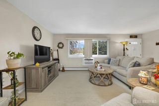 641 Cricket Lane, Woodbridge Proper, NJ 07208