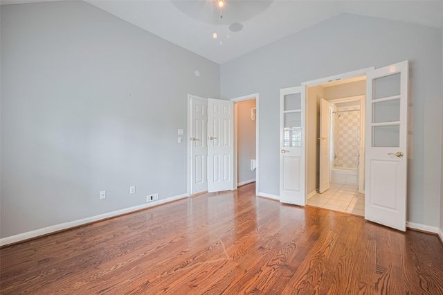 5302 Fayette Street, Houston, TX 77056