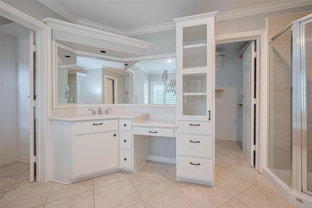 5302 Fayette Street, Houston, TX 77056