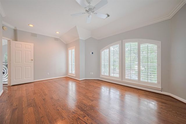 5302 Fayette Street, Houston, TX 77056