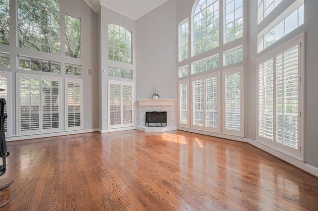 5302 Fayette Street, Houston, TX 77056