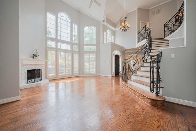 5302 Fayette Street, Houston, TX 77056
